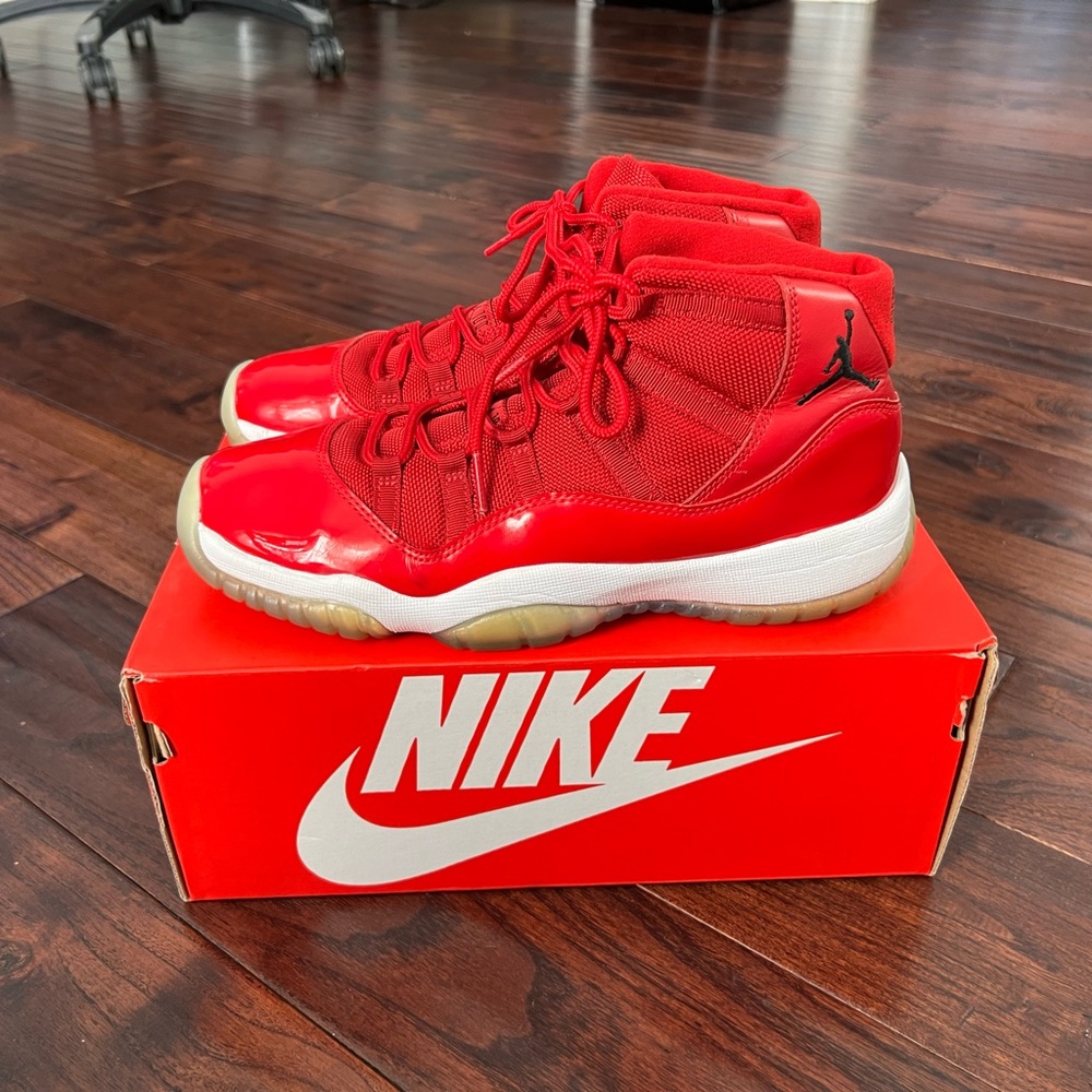 Air Jordan Retro 11. Win like 96. Men’s size 7. - Picture 3 of 6